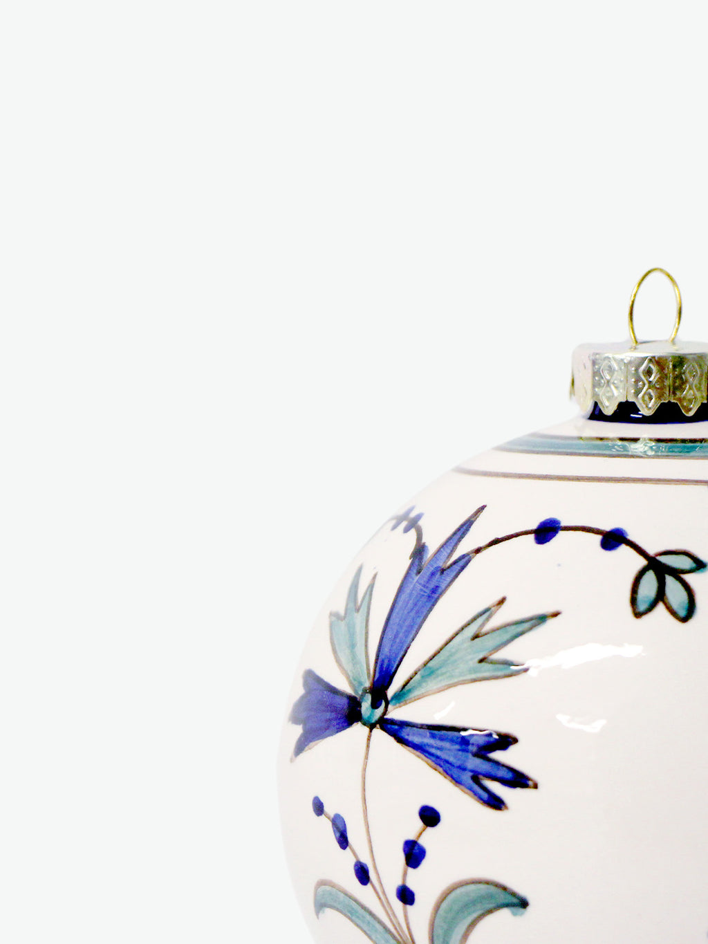 Les Ottomans Hand-Painted Christmas Bauble Flowers Small